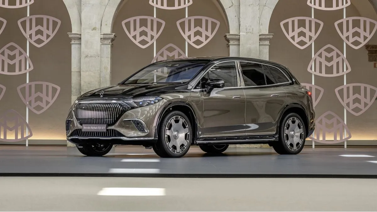 Mercedes-Benz Maybach EQS SUV - Car Image